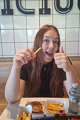 154200_154207.jpeg