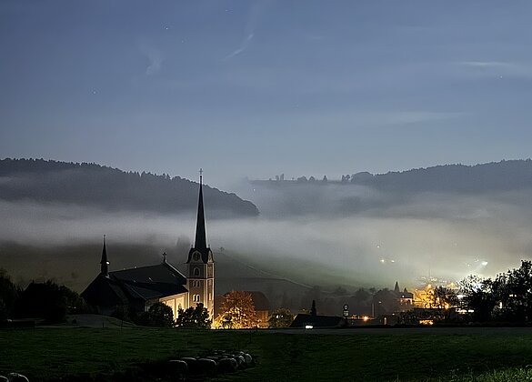 Grossdietwil im Mondschein und ein auch von Nebel gehüllt 