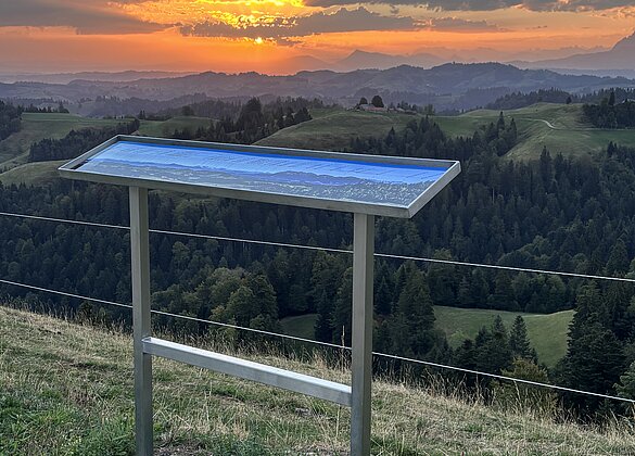 Sonnenaufgang auf der Ahornalp