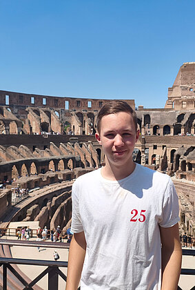 119550_119556.jpeg