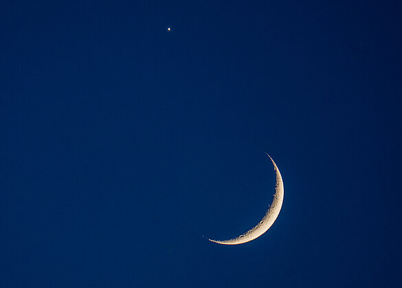 Venus und Mond in der Nähe!