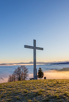 Nebelmeer beim Strick-Kreuz