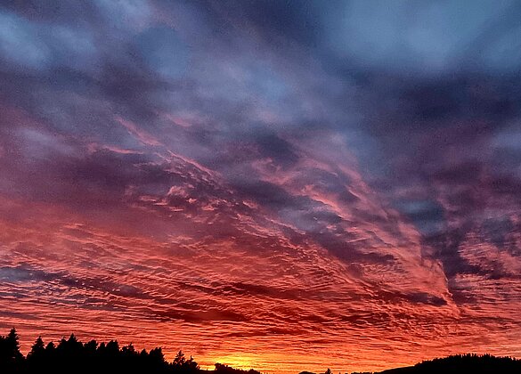 Der Himmel brennt