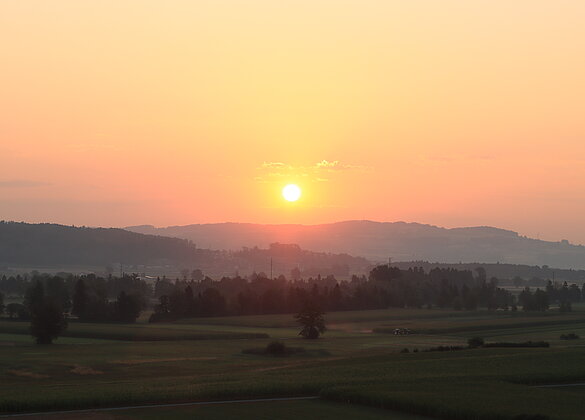 Sonnenaufgang der berührt
