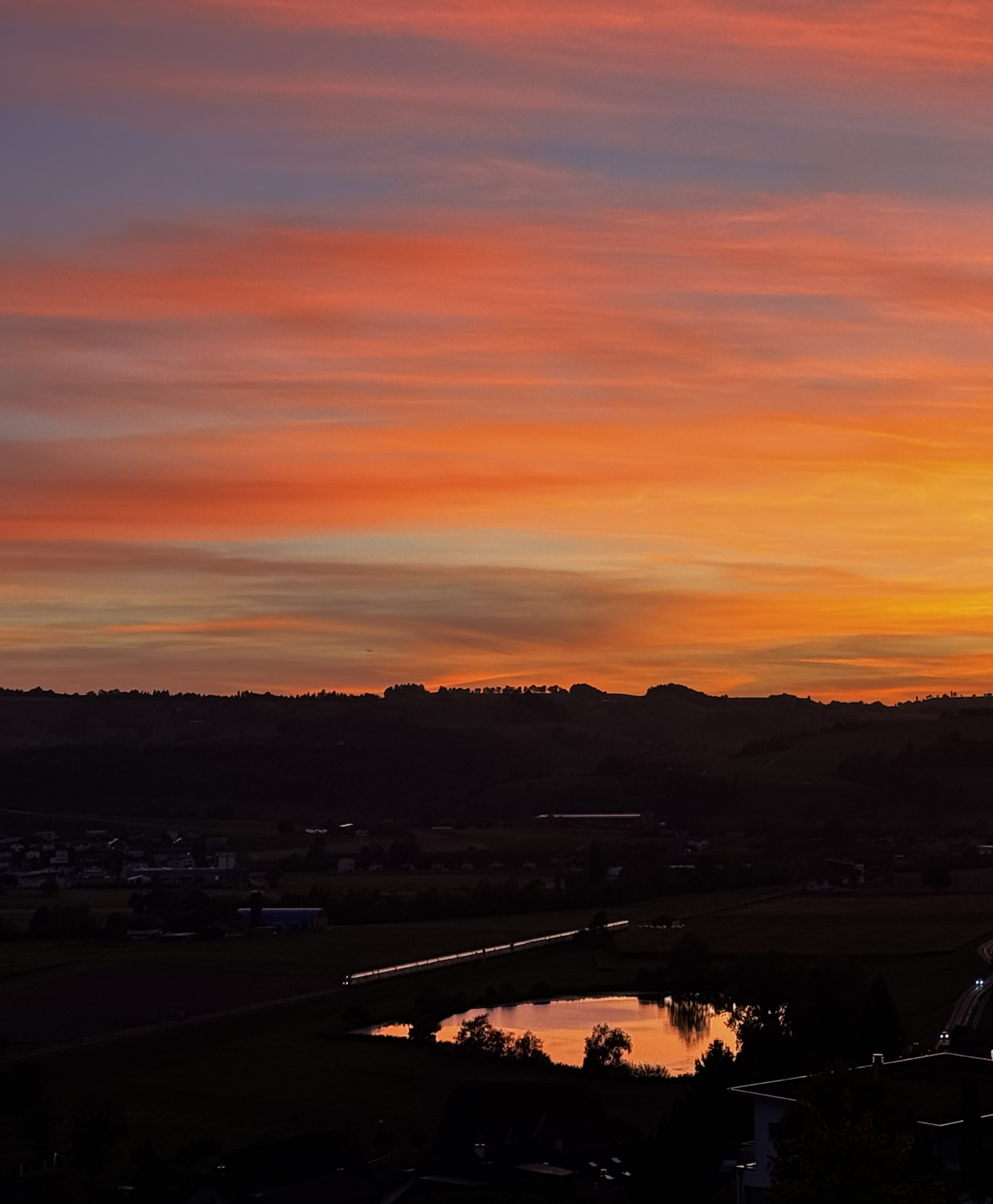 Herrliche Abendstimmung über dem Eholzwilersee