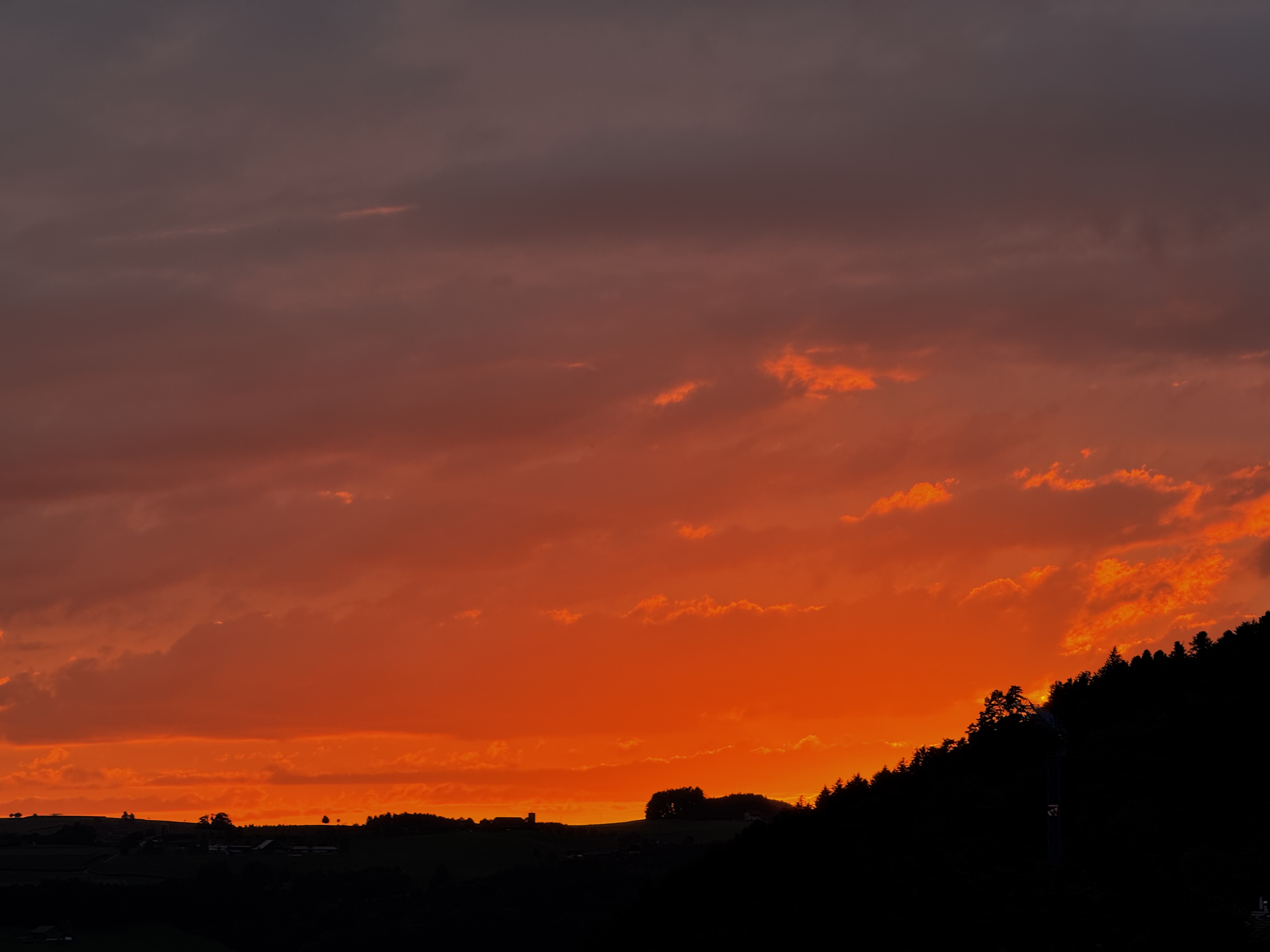 Herrliches Abendrot über dem Egolzwilersee