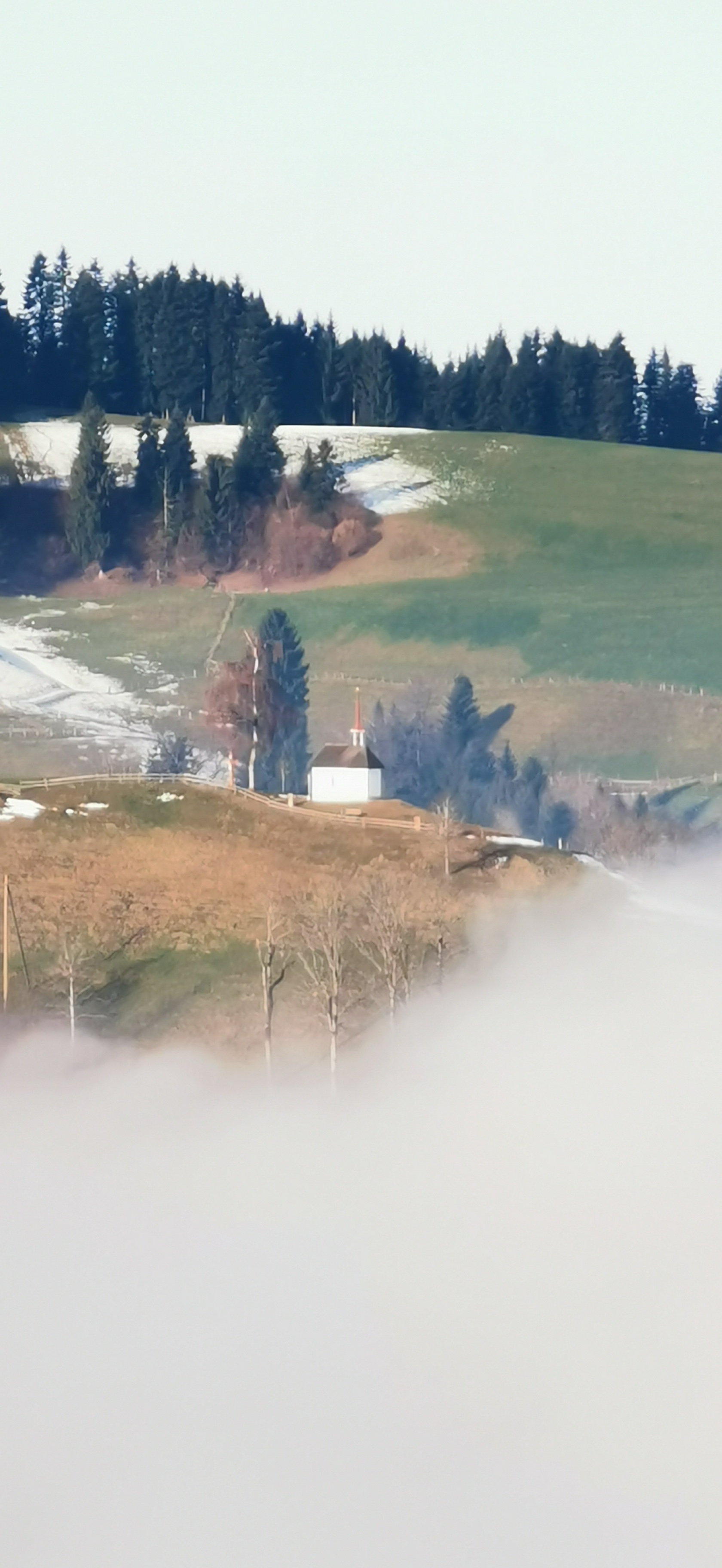 Heuberg Kapelle Luthern überem Nebel